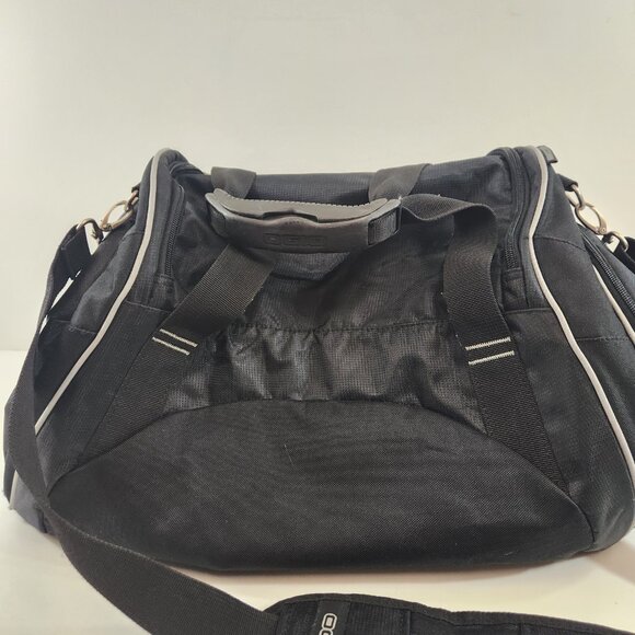 Ogio Crunch Gym Duffel Bag Black 41L - Picture 3 of 12